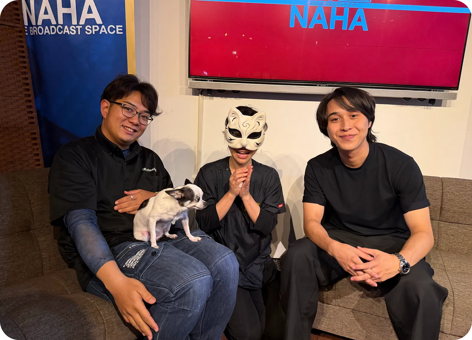 那覇FM出演時の写真